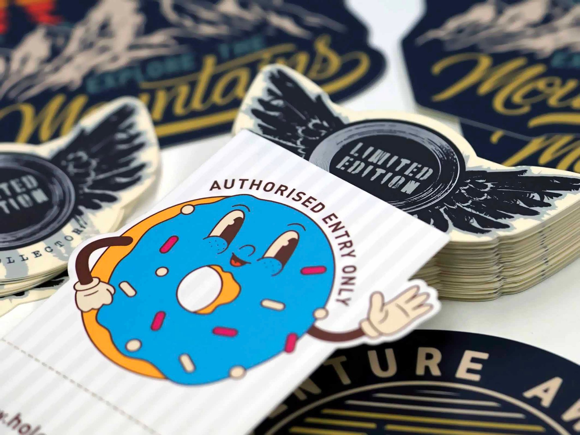 Socials - BIS_DieCut_C_DiecutStickers 19
